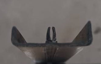 Used Panel Retainer - 623760 - Photo 3