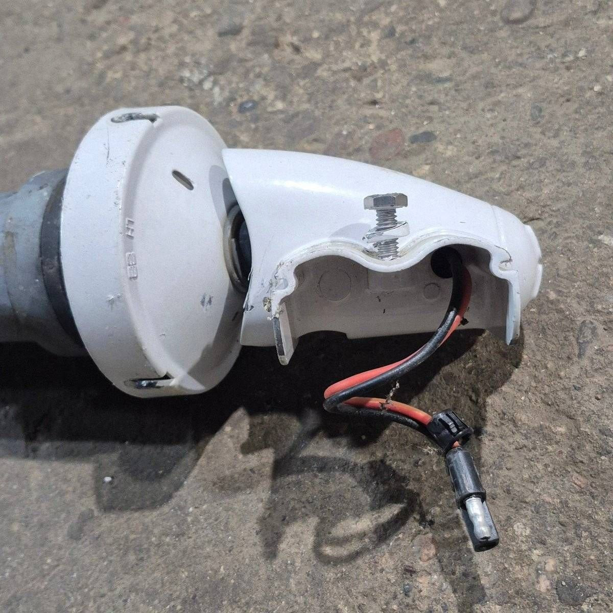 Used Dometic/ A&E Drive Head Assembly, White  - WeatherPro , 3307923.115B - Photo 3