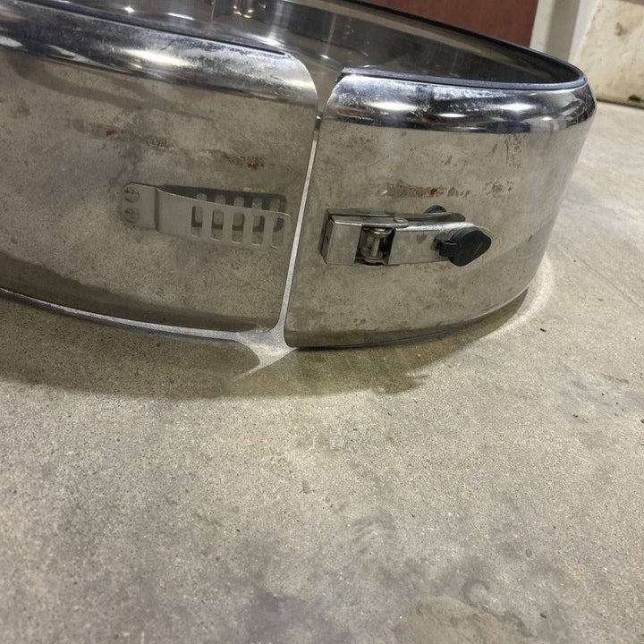 Used Hard Wheel Cover 30 1/2" W - Photo 3