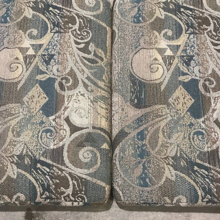 Used Dinette Cushion Set- 4 piece - 38" x 24" x 14" - Photo 4