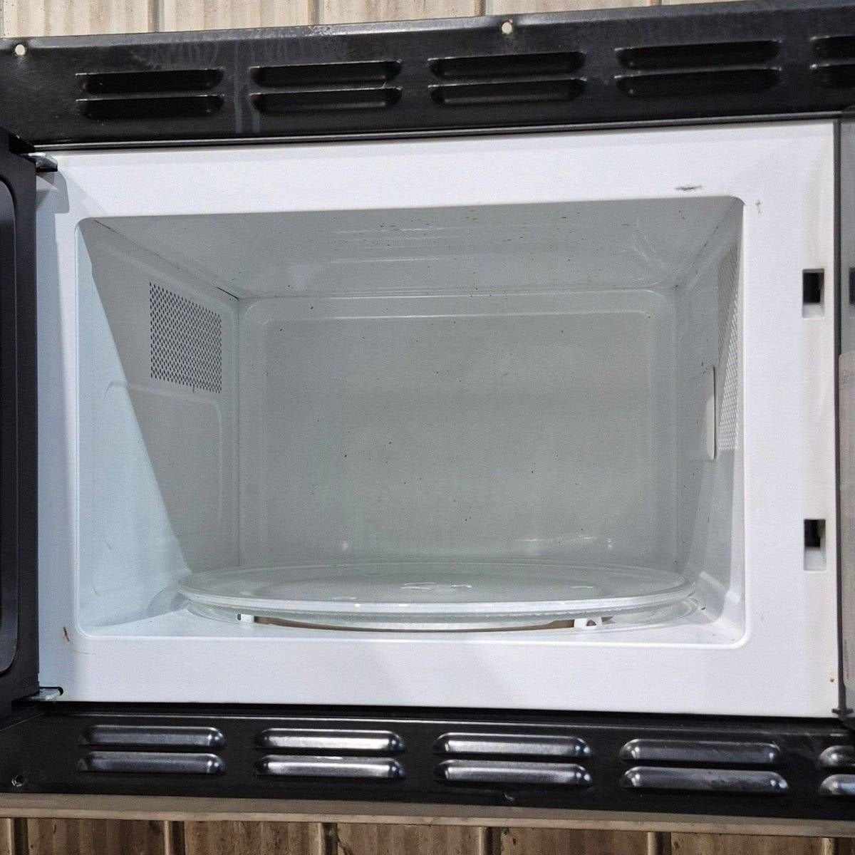 Used Samsung RV Microwave, 20 3/8