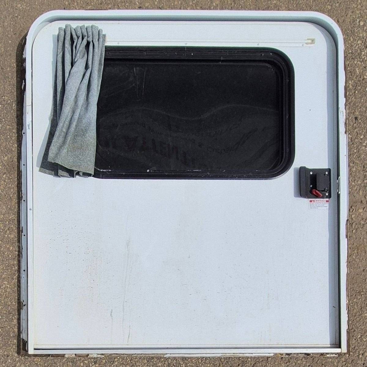 Used Radius Storage/ Teardrop Trailer Entry Door - 43 1/2" X 47 1/2" X 2 1/4" - Photo 4