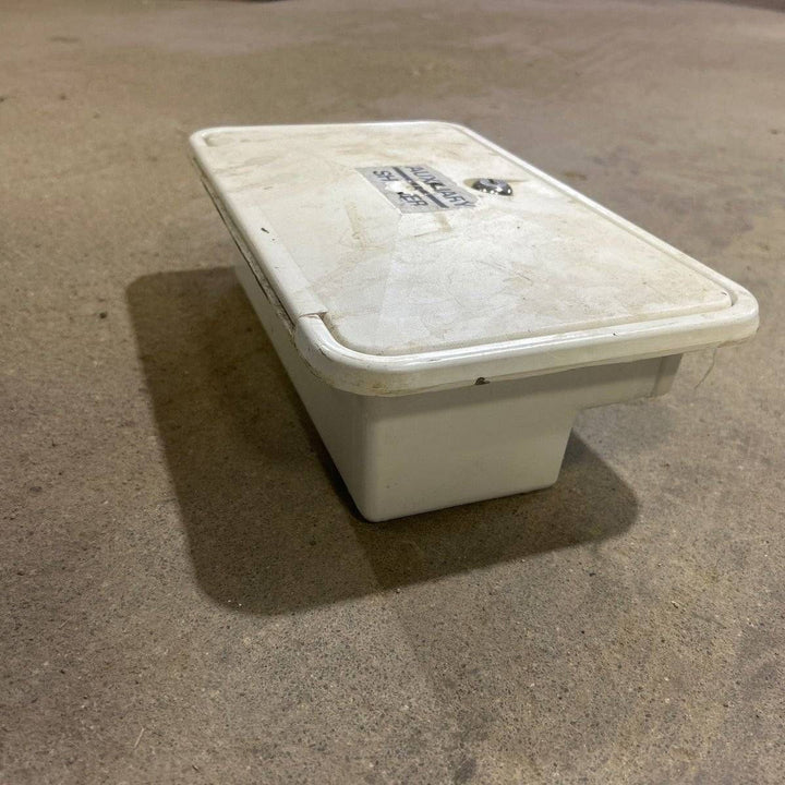 Used Outdoor Shower 12 3/4" W x 7 3/4" H - Photo 4