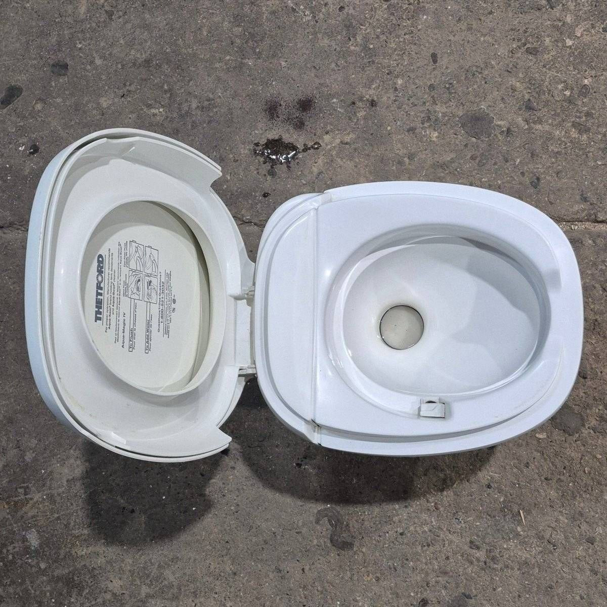Used Complete Thetford Toilet, Foot Flush, High Profile, White - AQUA MAGIC IV , 24820 - Photo 5
