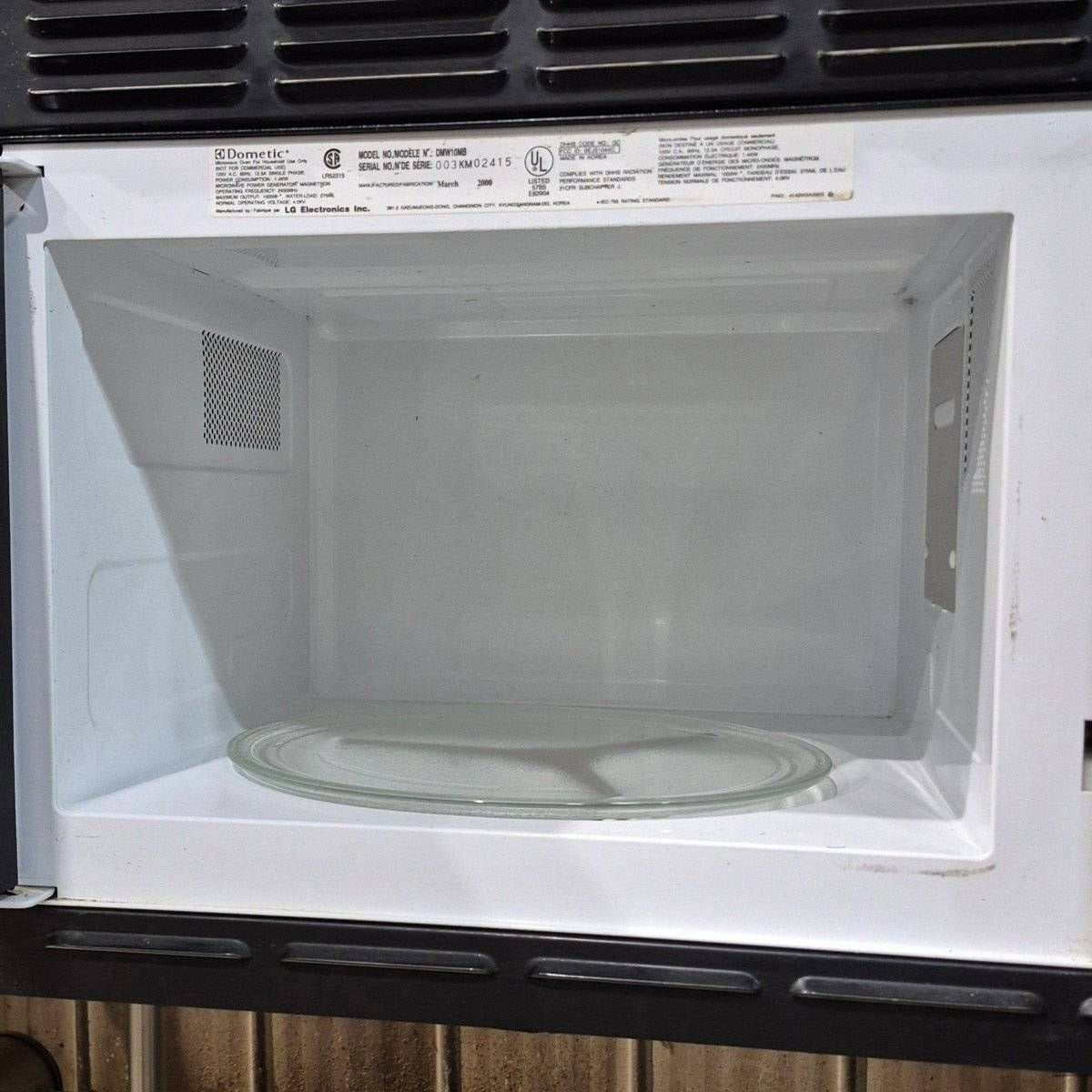 Used Dometic RV Microwave - DMW10MB , 21