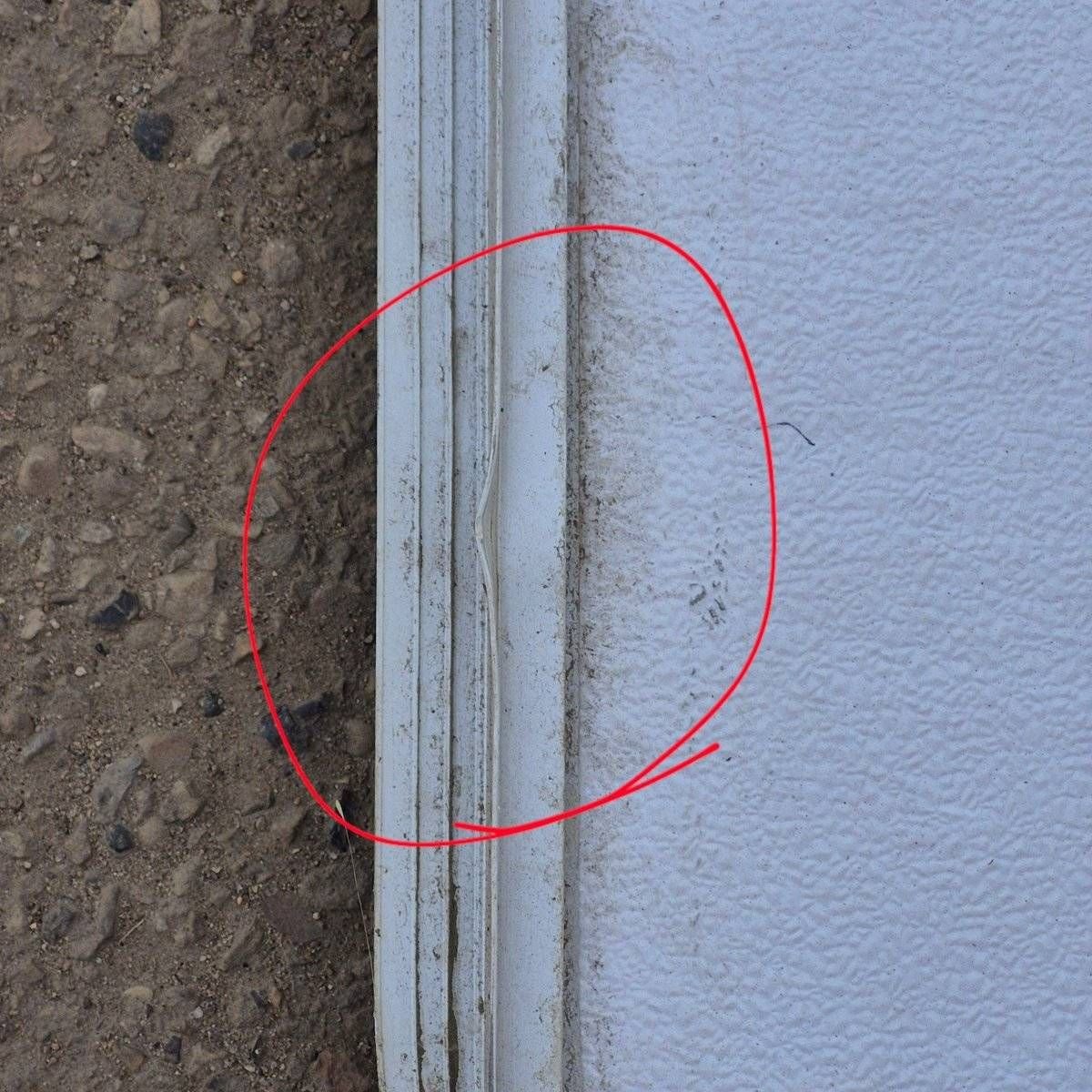 Used Radius Propane/ Battery Cargo Door - 59 5/8" X 29 3/4" X 1" - Photo 5