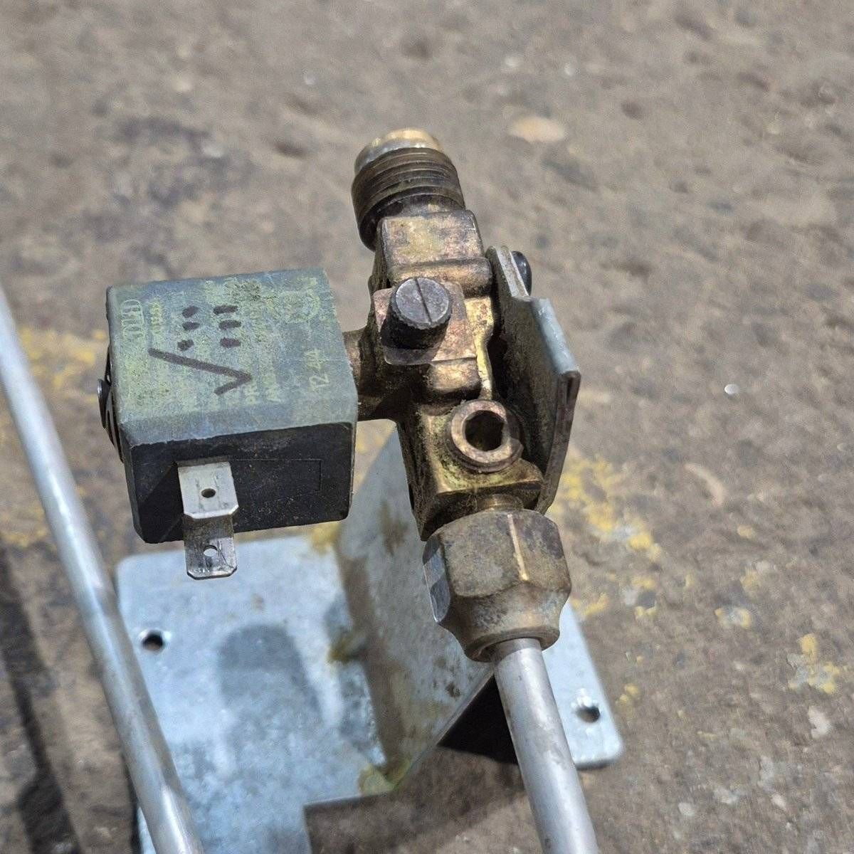 Used Norcold Refrigerator Gas Valve Burner Tube Combo - 637540 , 638982 - Photo 5