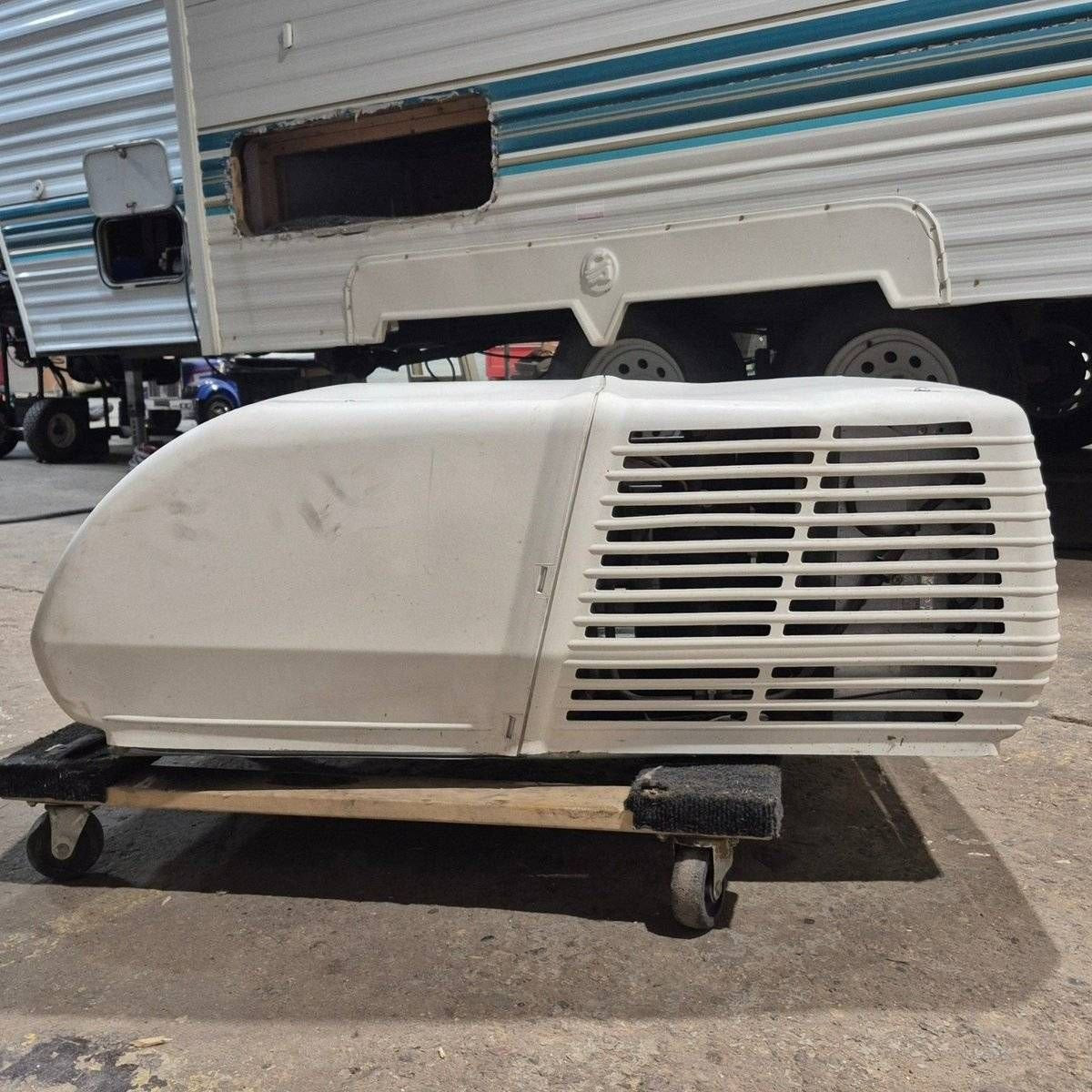 Used Coleman Air Conditioner Head Unit, 15000 BTU, Cool Only - 8633B676 , Mach 15 - Photo 6