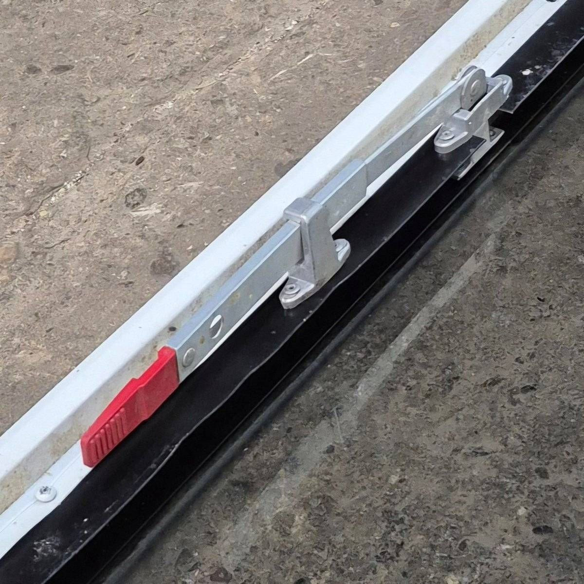 Used Black Radius Emergency Opening Window - 35 1/8" X 21 1/4" X 1 7/8" - Photo 7
