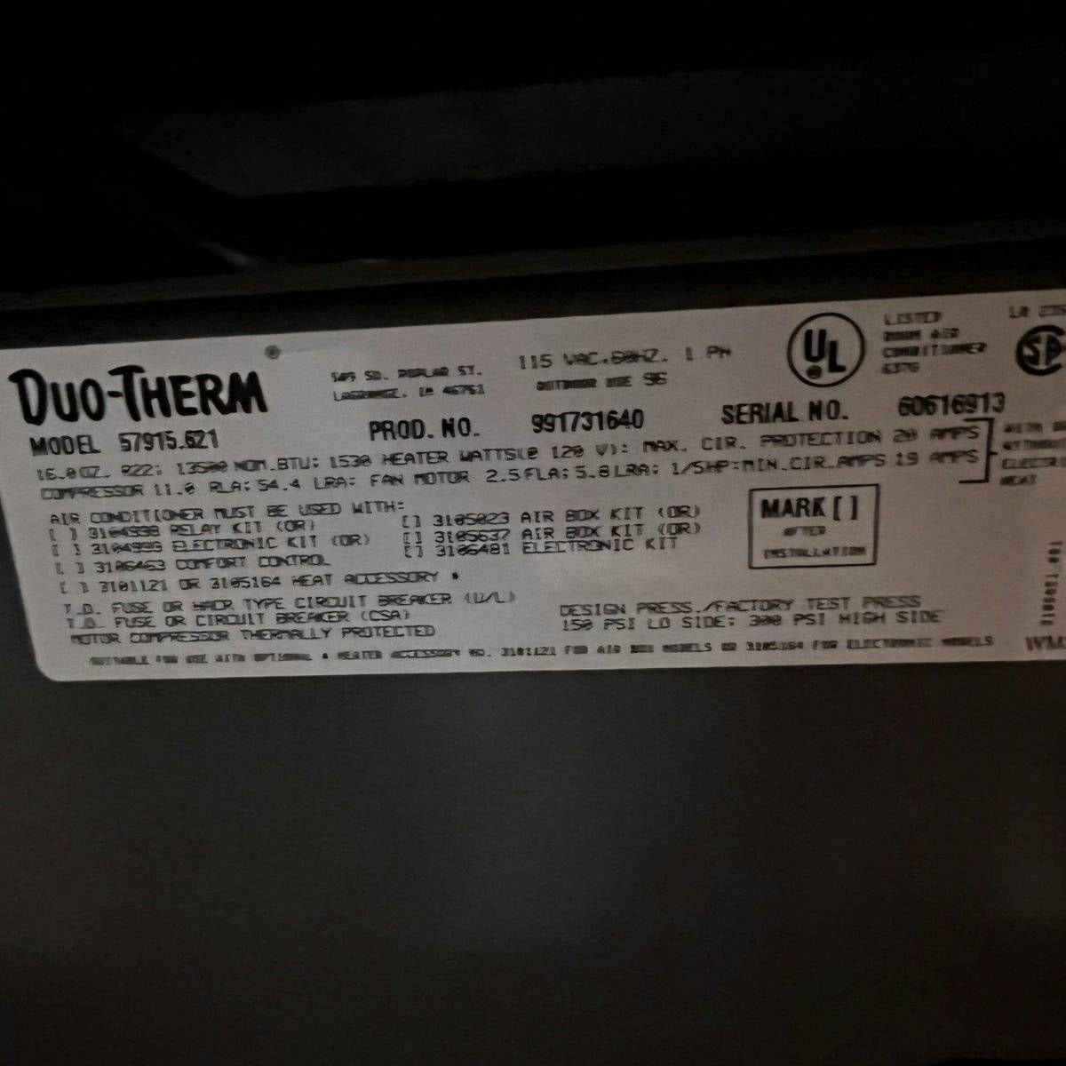 Used Complete Duo-Therm Air Conditioner 57915.621 - 13500  BTU - Photo 9