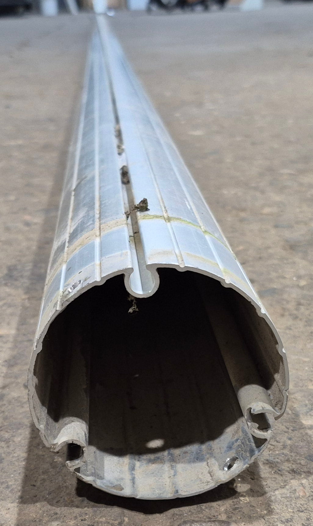 Used Dometic/ A&E Awning Roller Tube 17'