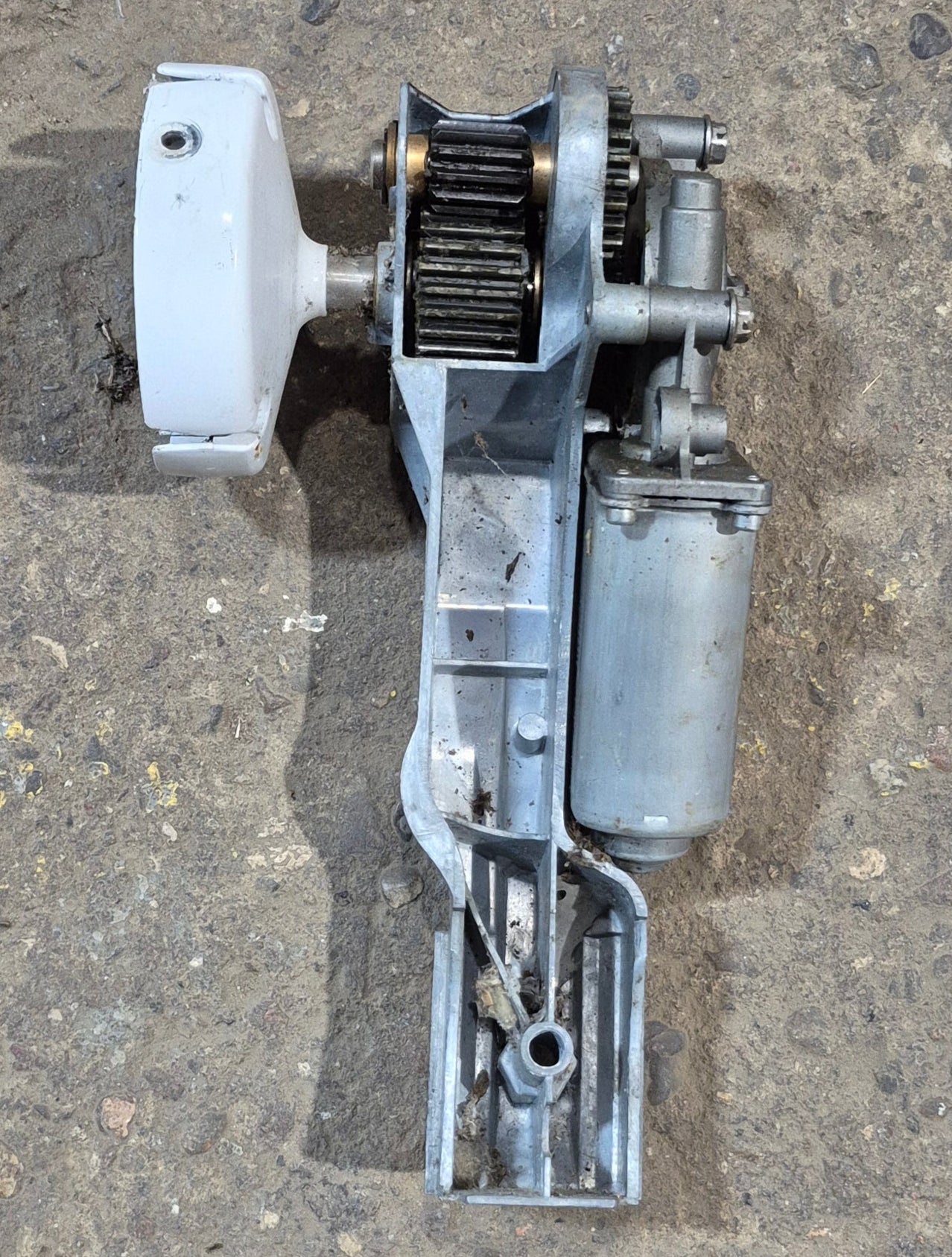 Used Lippert Solera Replacement Motor 266149