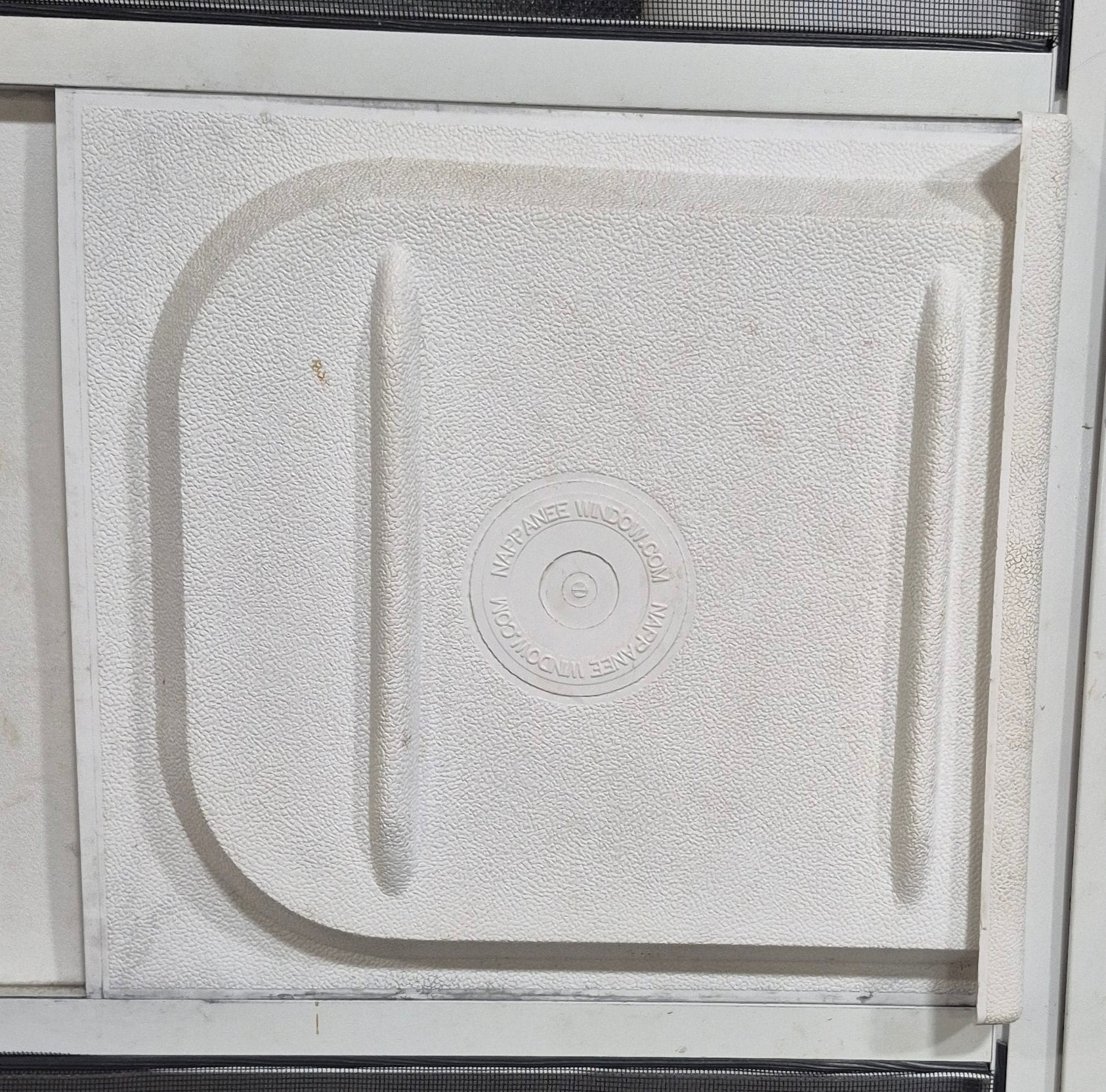 Used RV Radius Entry Door 25 1/2" x 69 7/8"