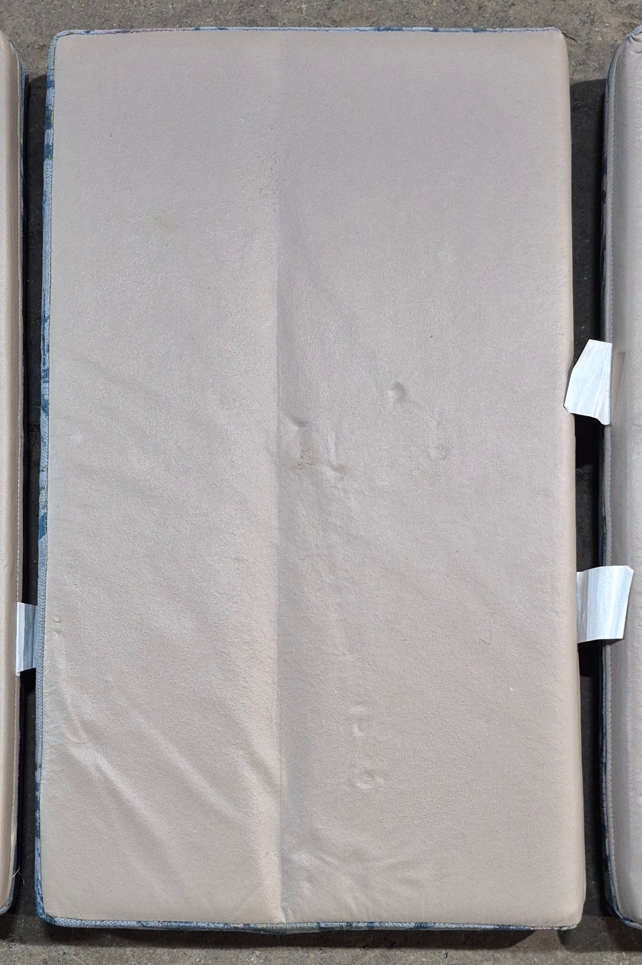 Used Dinette Cushion Set- 4 piece - 2 @ 37