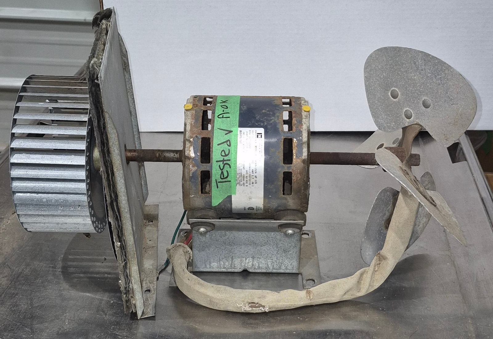 Used Dometic / Duo-therm Air Conditioner Blower Motor Assembly