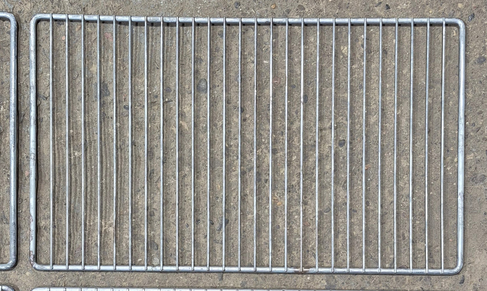 Used Dometic RM2807 Wire Shelf Set