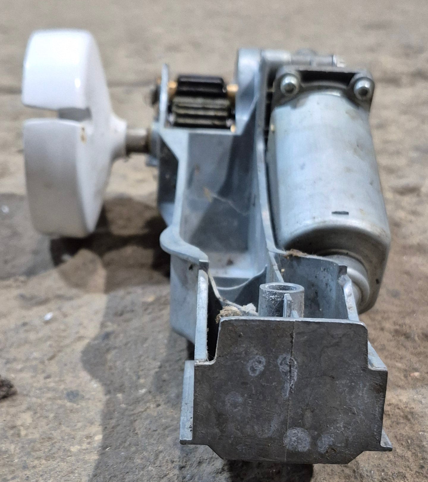 Used Lippert Solera Replacement Motor 266149