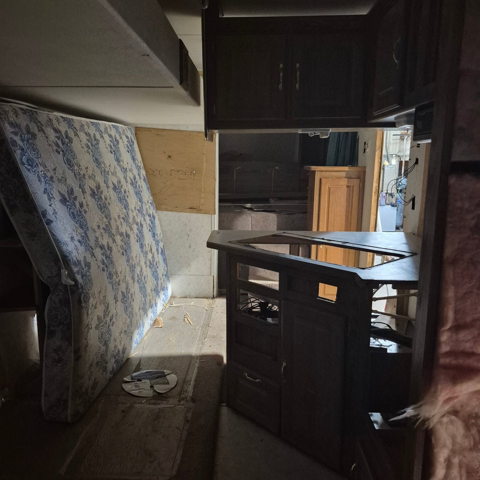 Trailer Frame FIFTH WHEEL - Young Farts RV Parts