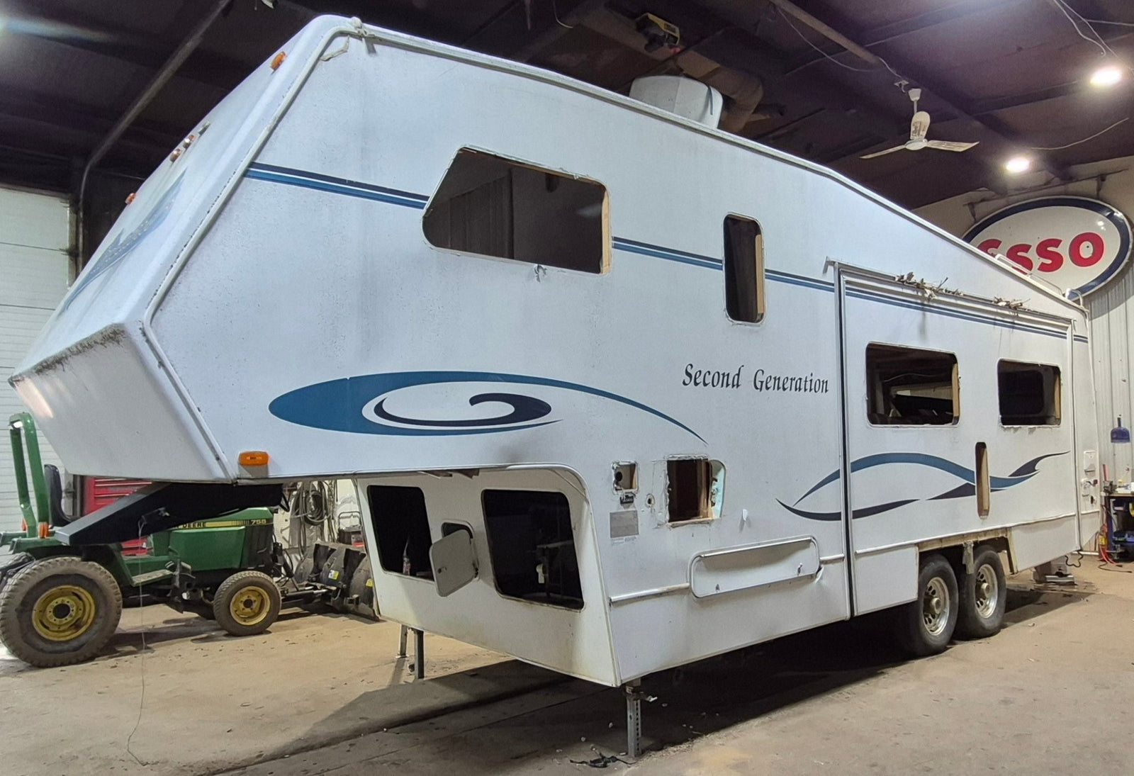 Trailer Frame FIFTH WHEEL - Young Farts RV Parts
