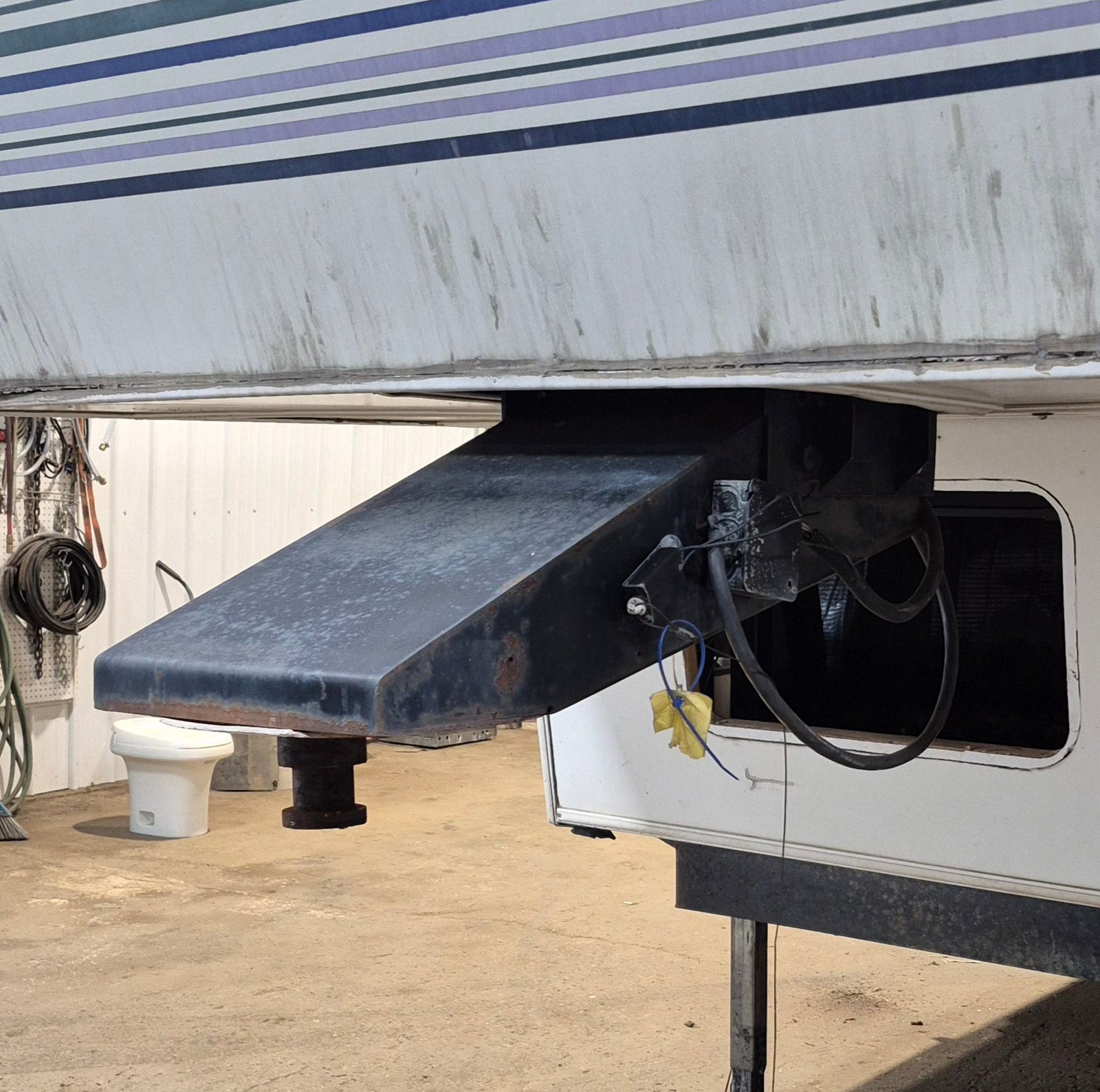 Trailer Frame FIFTH WHEEL - Young Farts RV Parts