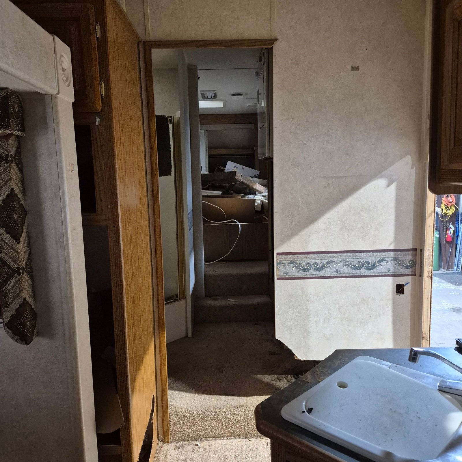 Trailer Frame FIFTH WHEEL - Young Farts RV Parts