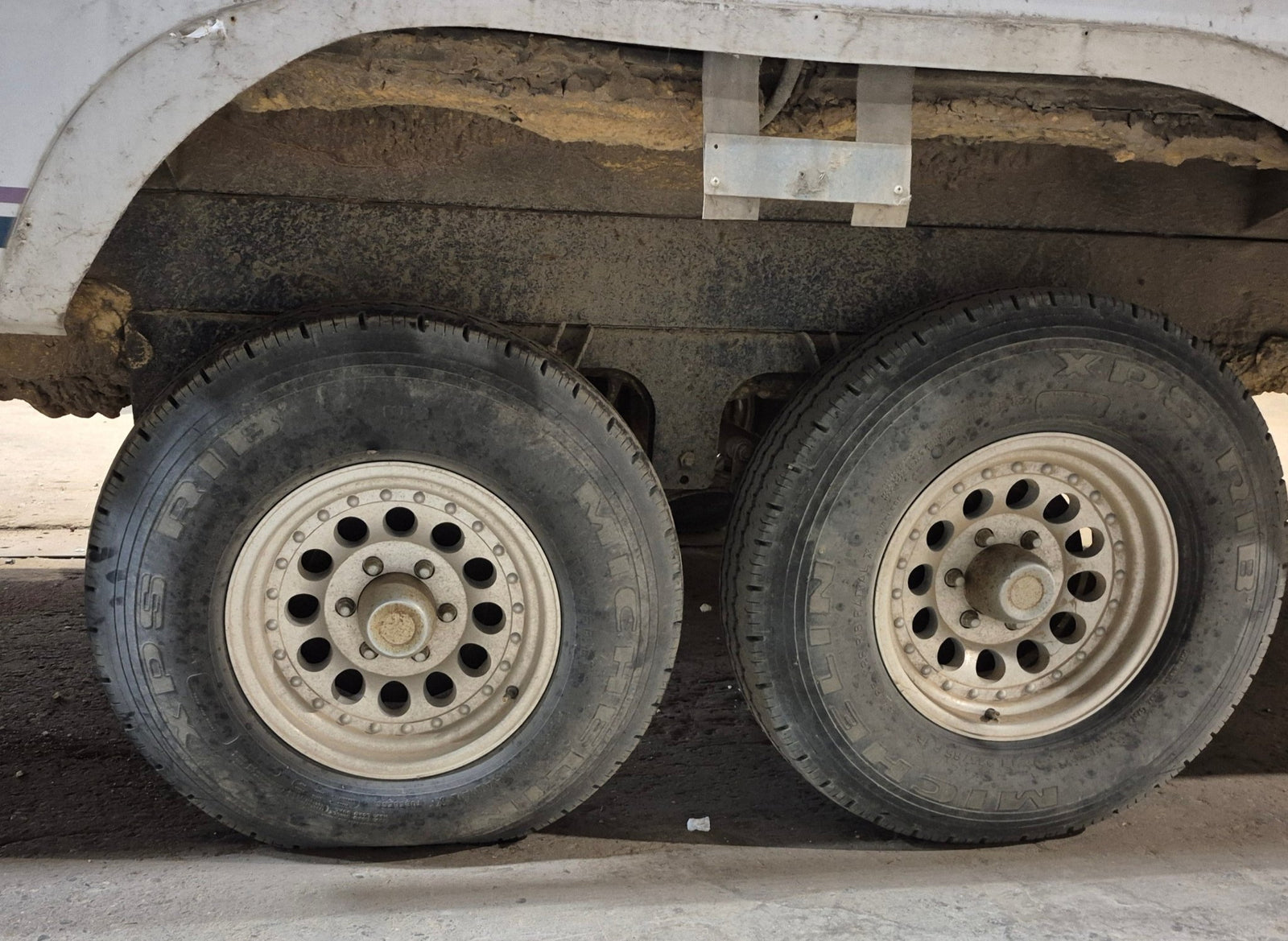 Trailer Frame FIFTH WHEEL - Young Farts RV Parts