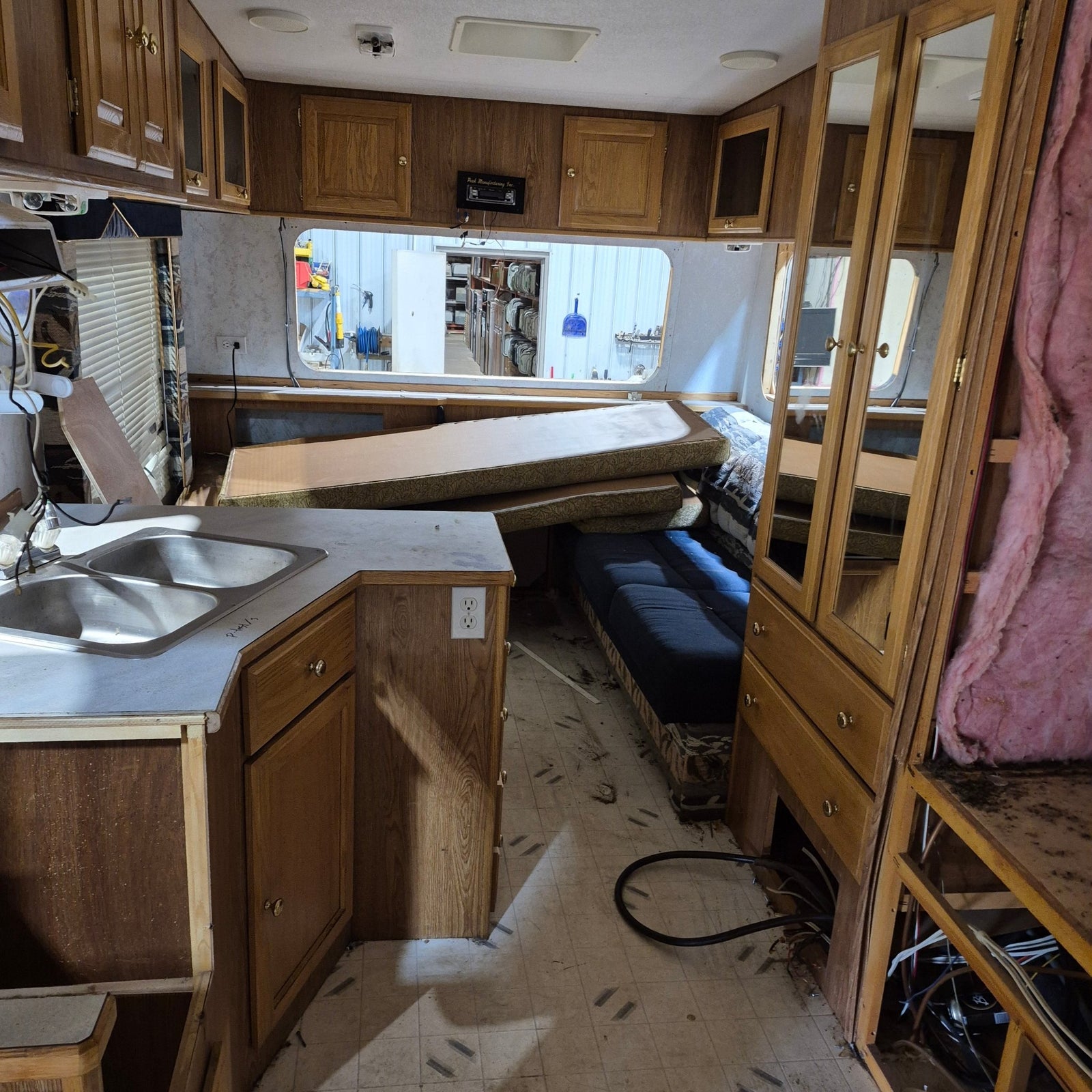 Trailer Frame FIFTH WHEEL - Young Farts RV Parts
