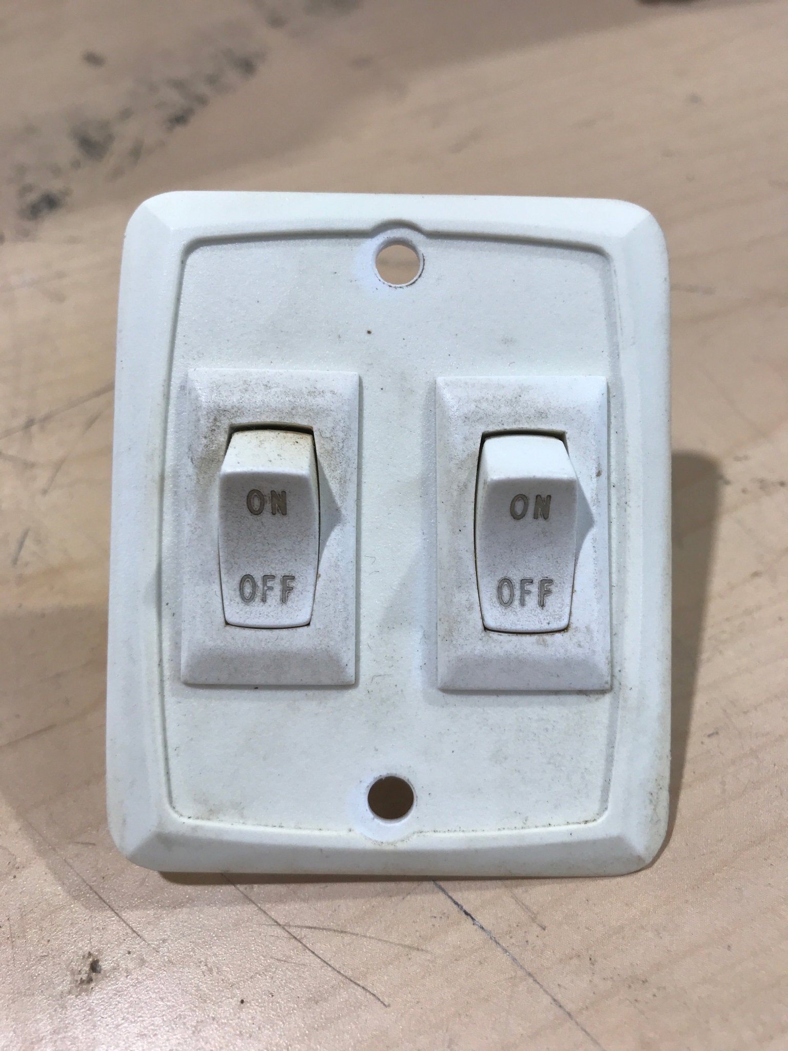 Used 12v RV Double Light Switch - Young Farts RV Parts