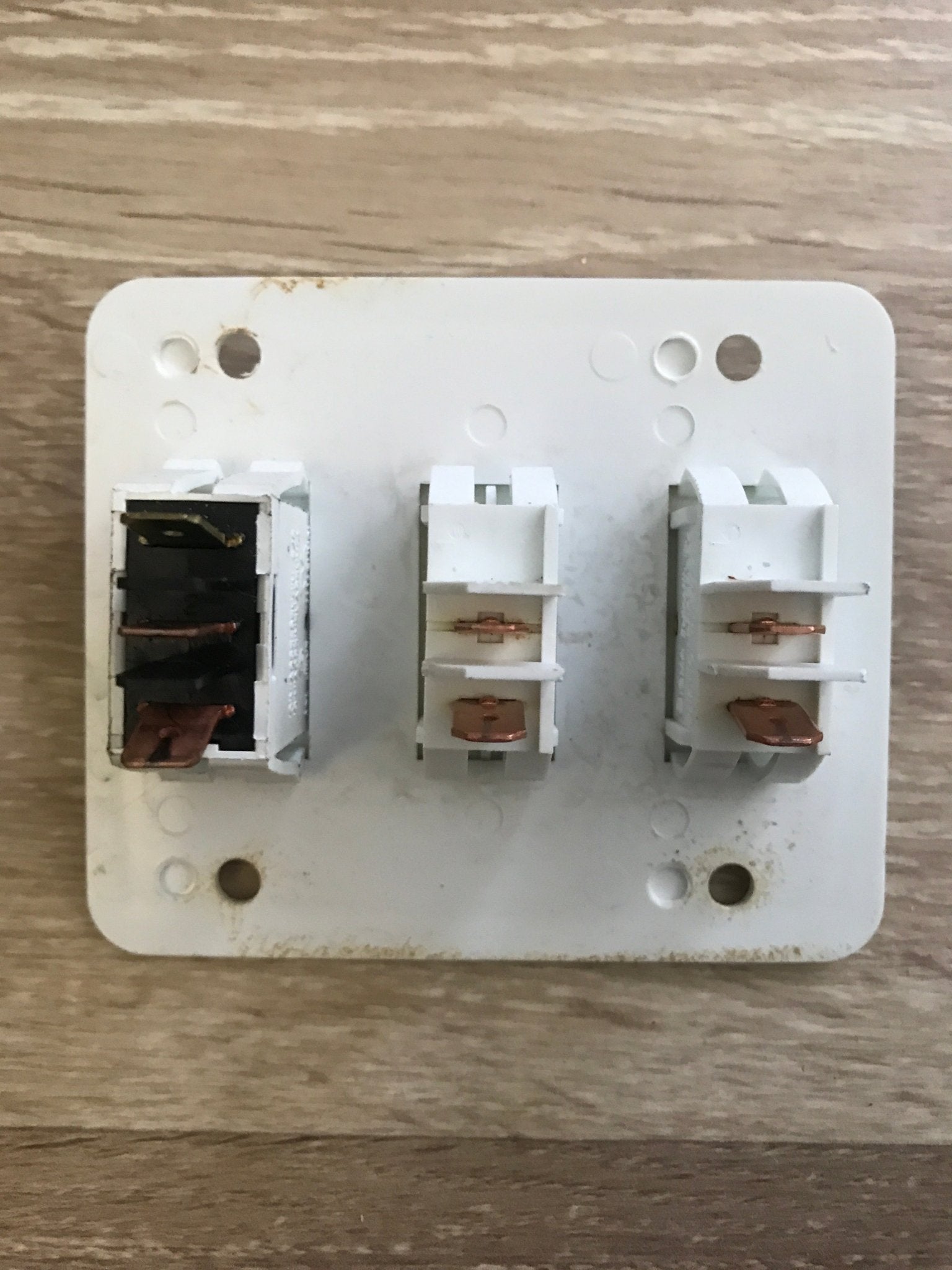 Used 12v RV Triple Switch - Young Farts RV Parts