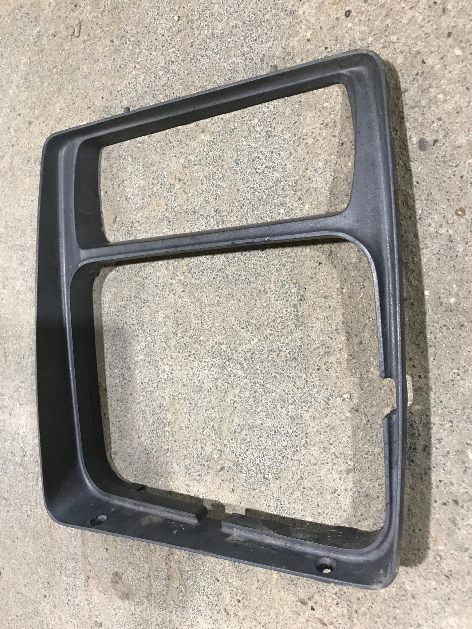 Used 1989 Ford Class C Headlight Housing - Drivers side - Young Farts RV Parts