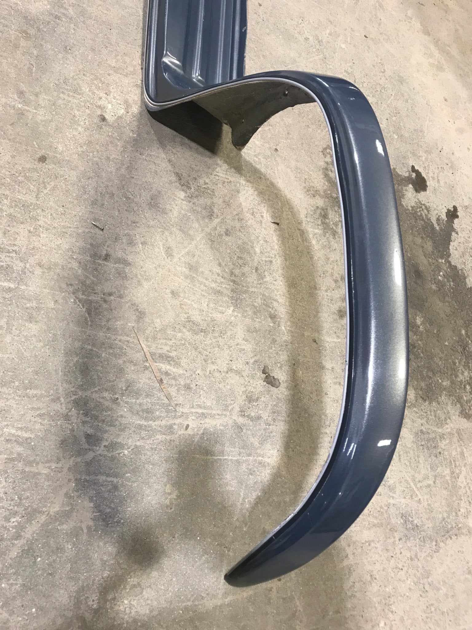 Used 1990 FORD F350 Motorhome Front Fender Running Board - Passenger Side - Young Farts RV Parts