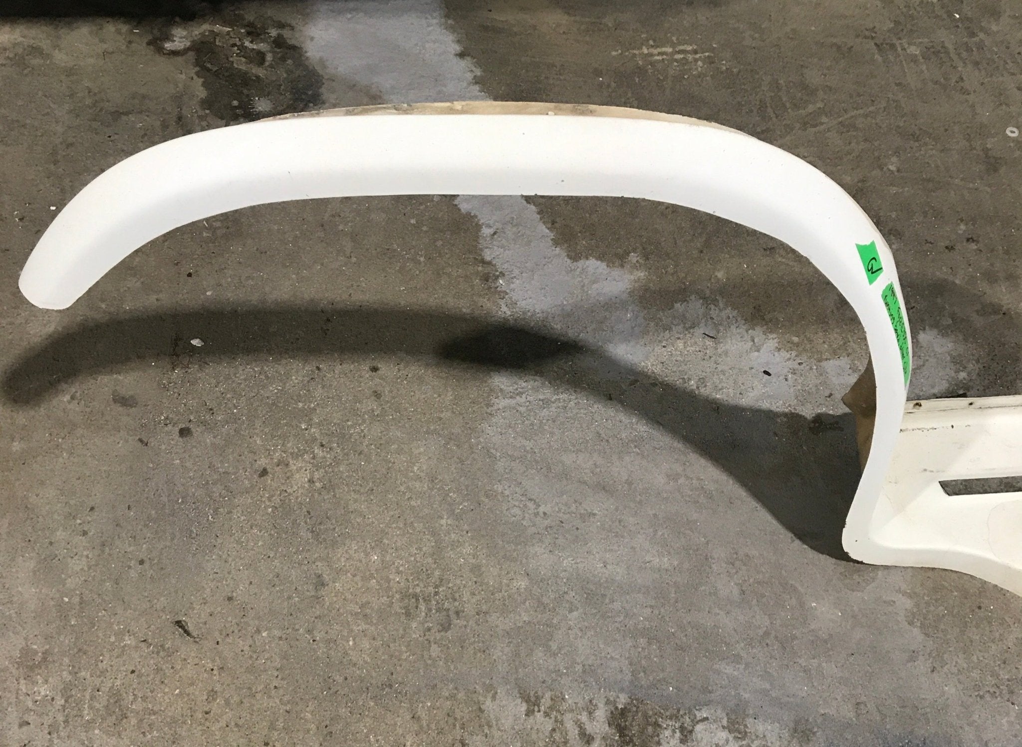 Used 1997 FORD F350 Motorhome Front Fender Running Board - Drivers Side - Young Farts RV Parts