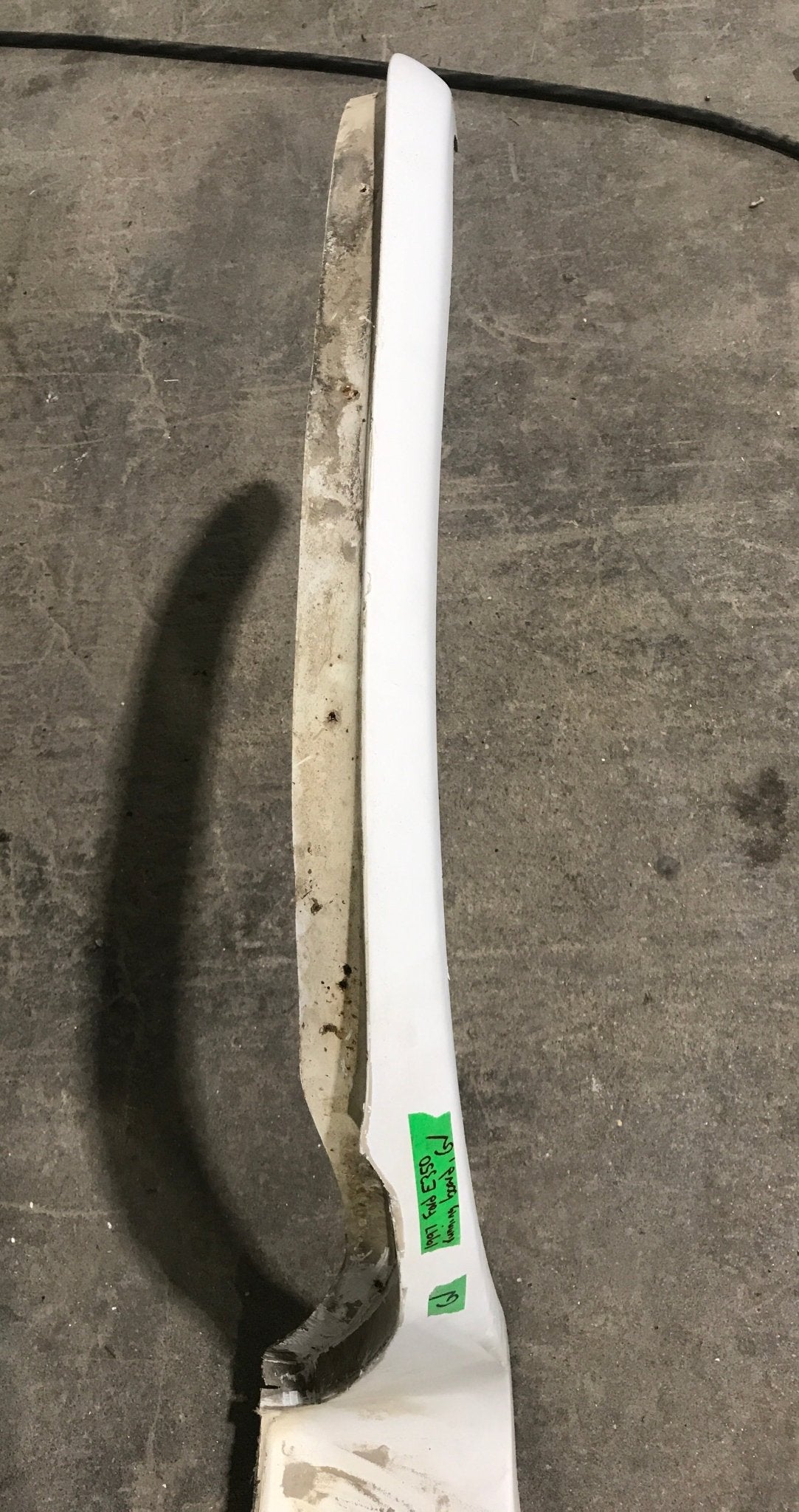 Used 1997 FORD F350 Motorhome Front Fender Running Board - Passenger Side - Young Farts RV Parts