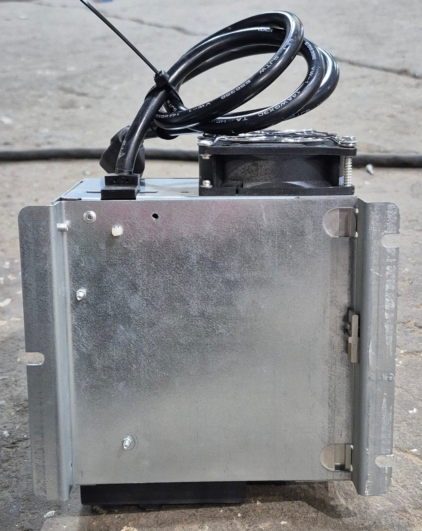 Used 40 AMP Progressive Dynamics Power Converter - PD9140A - Young Farts RV Parts