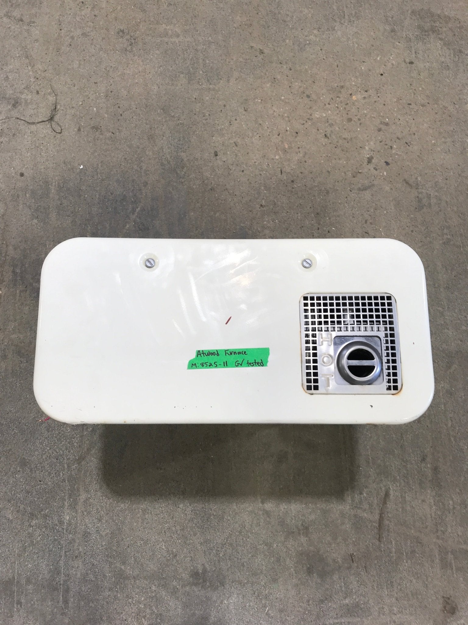 USED 8525 II HYDROFLAME RV Propane Furnace - 25000 BTU - Young Farts RV Parts