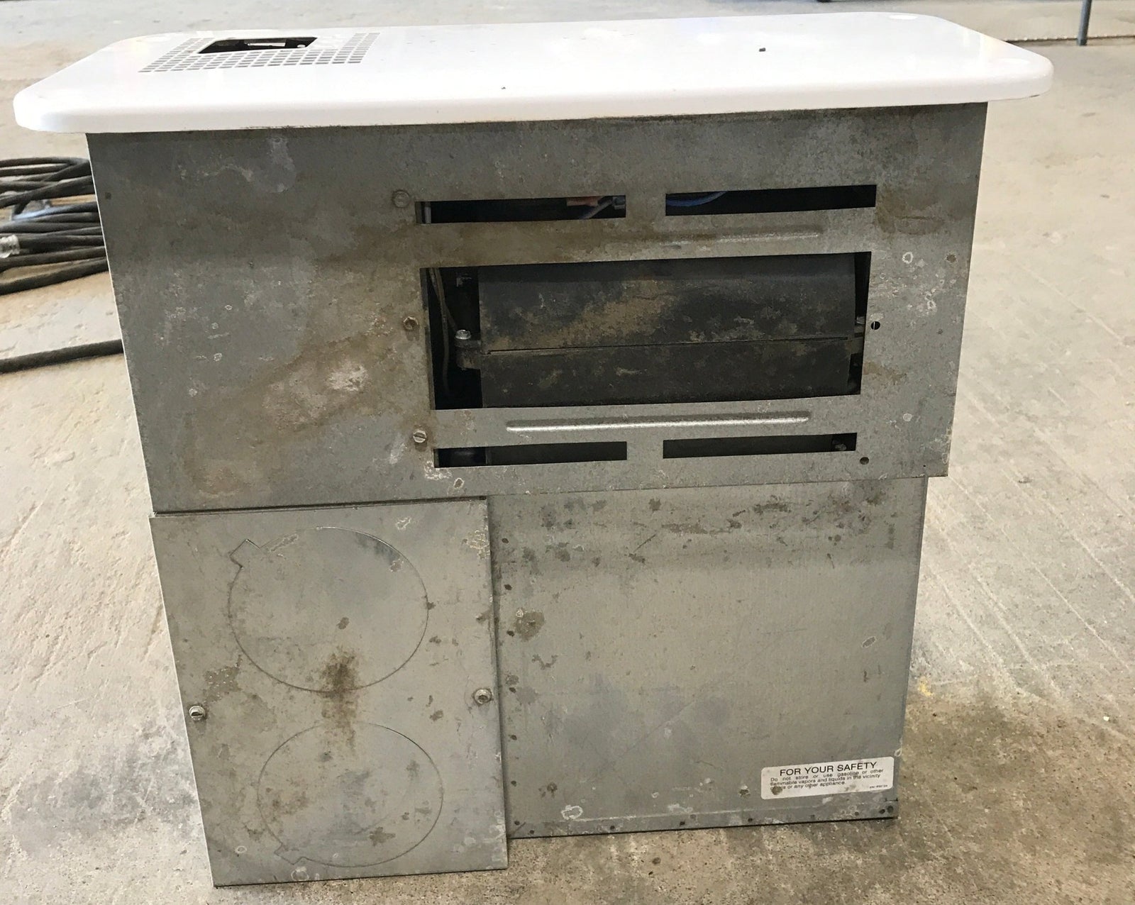 USED 8525 IV DCLP HYDROFLAME RV Propane Furnace - 25000 BTU - Young Farts RV Parts