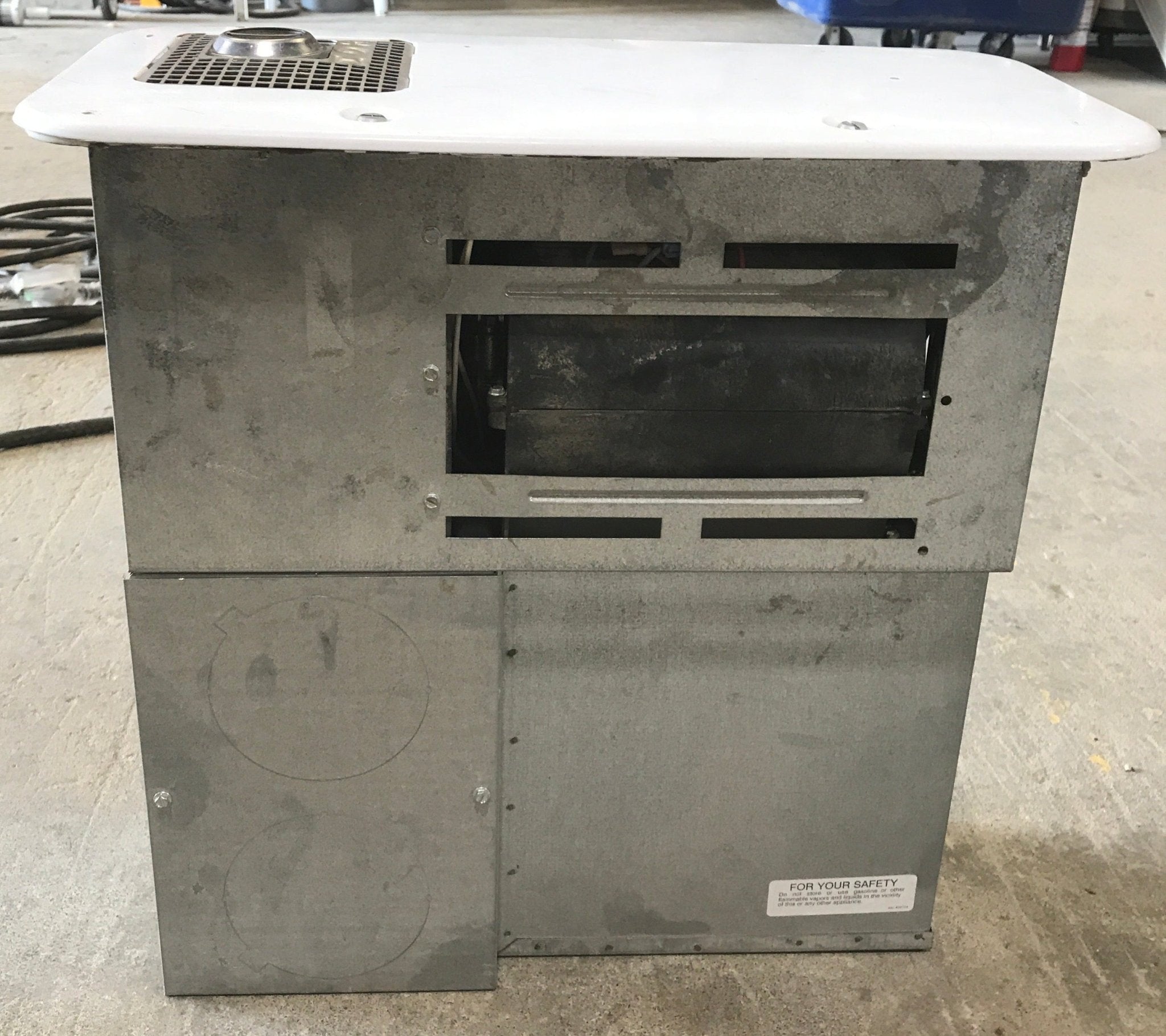 USED 8525 IV DCLP HYDROFLAME RV Propane Furnace - 25000 BTU - Young Farts RV Parts
