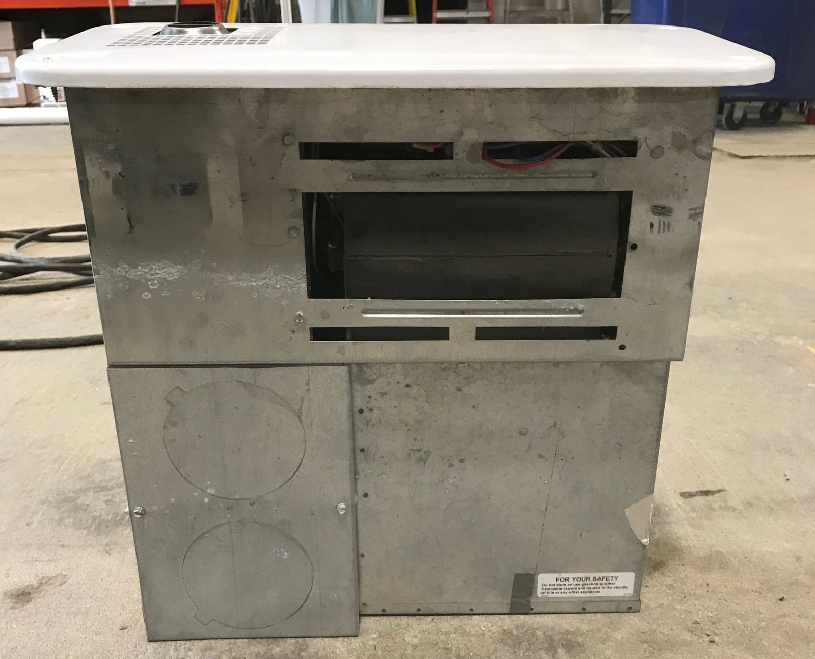 USED 8525 IV DCLP HYDROFLAME RV Propane Furnace - 25000 BTU - Young Farts RV Parts