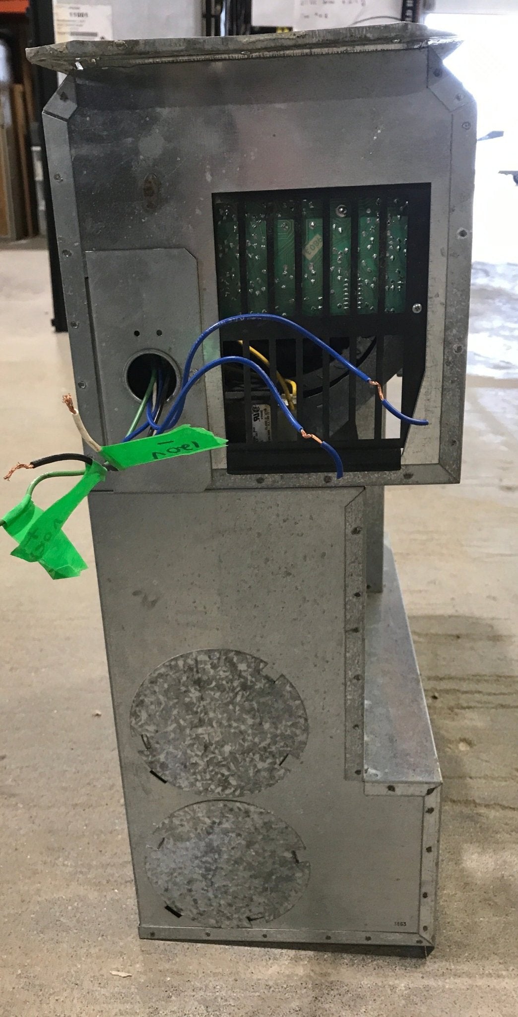 USED 8940 - III ACLC Atwood RV 120 VOLT Furnace - 40,000 BTU - Young Farts RV Parts