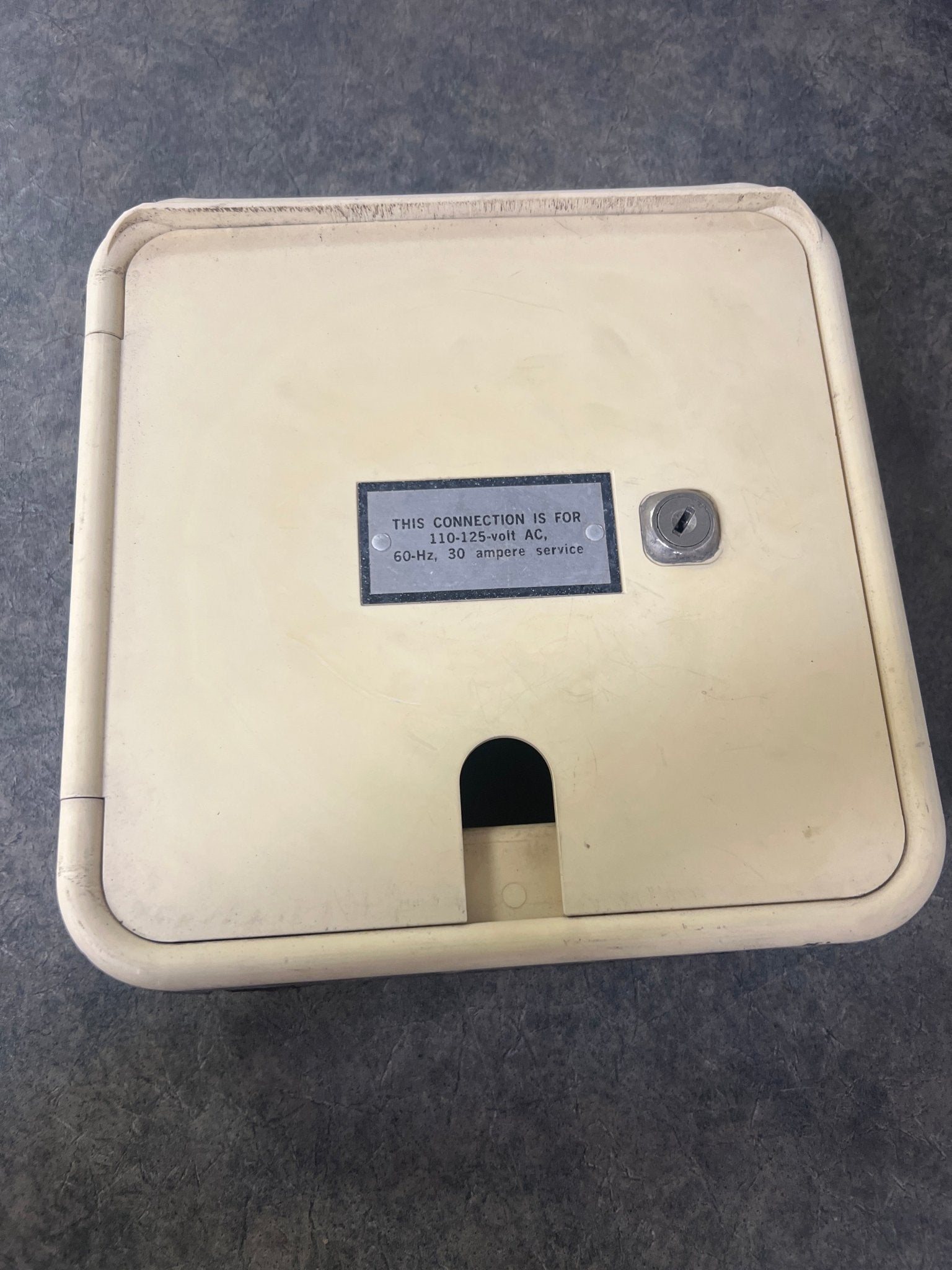 Used 9 1/2