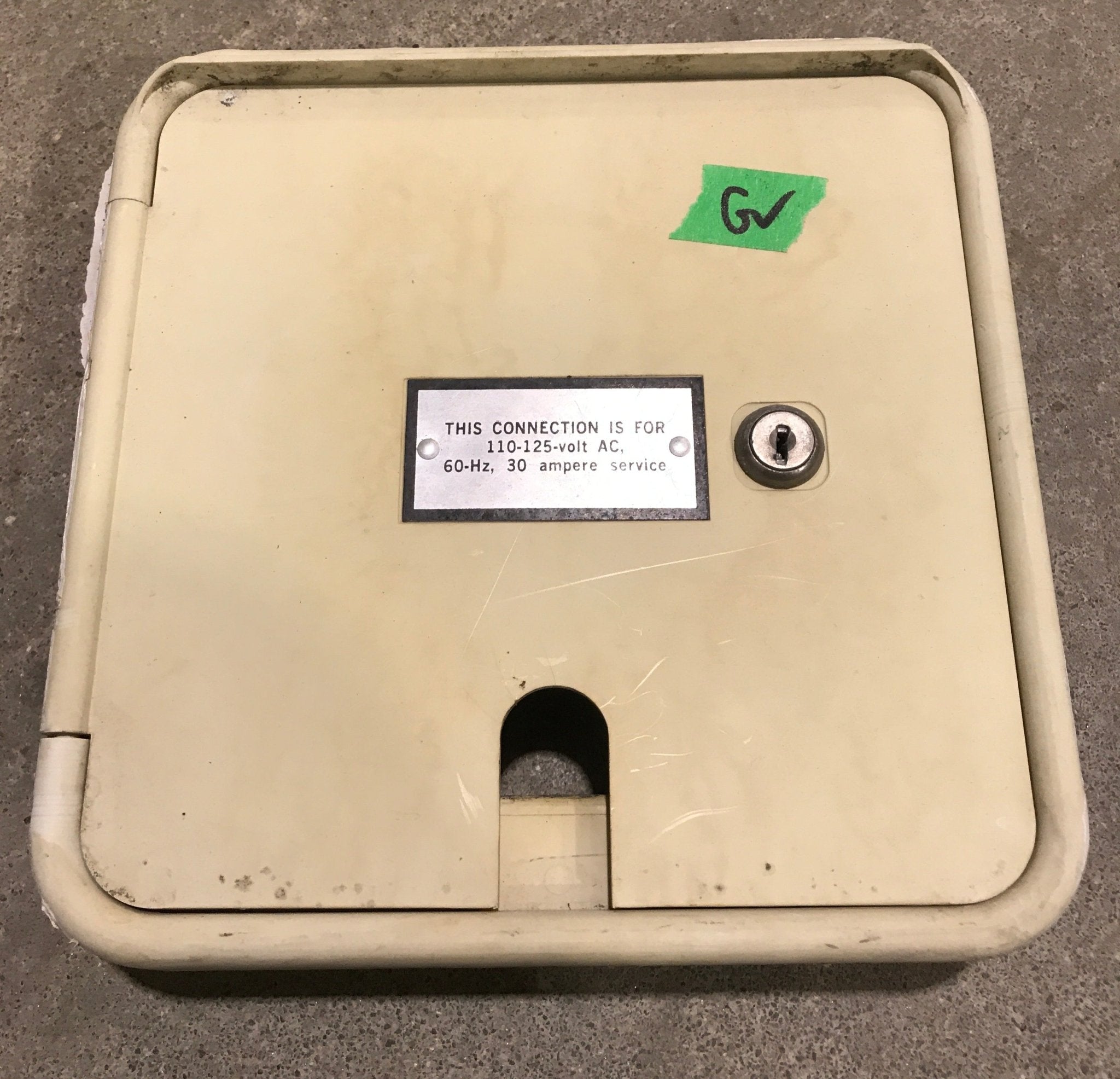 Used 9 1/2" W RV Access Hatch - Young Farts RV Parts