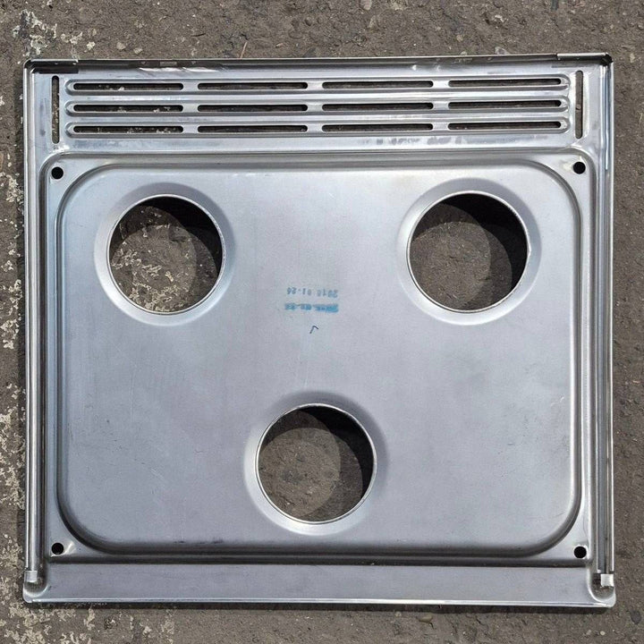 Used Atwood 3 Burner Main Top, Silver (Stainless Steel), Slotted - 21" X 19 1/2" - Young Farts RV Parts
