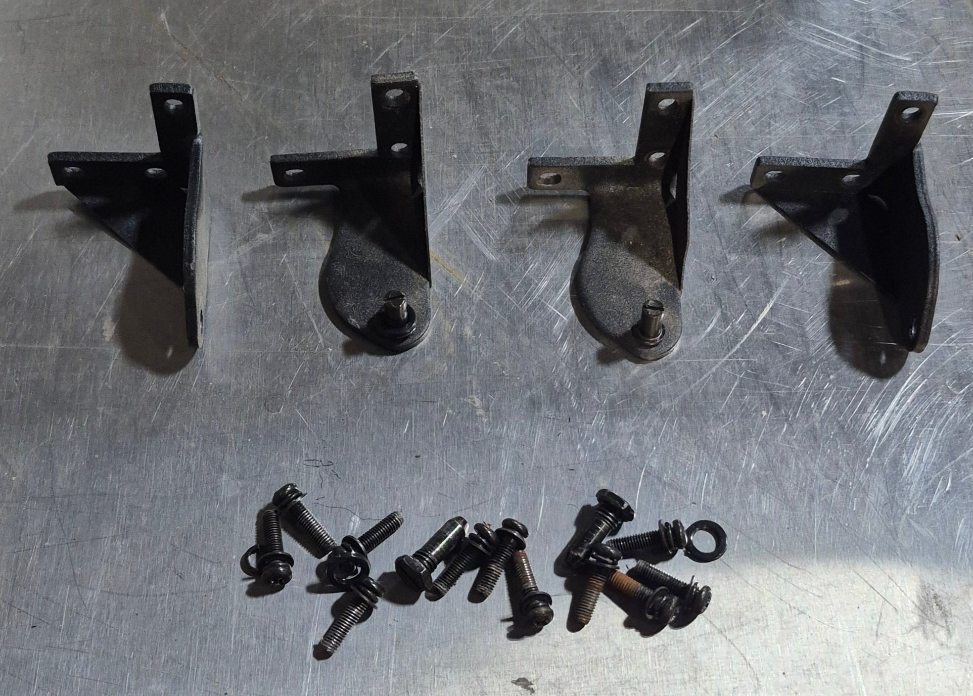 Used Atwood Door Hinge Kit 14052 - Young Farts RV Parts