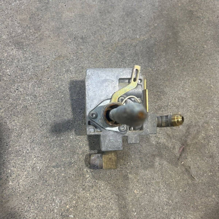 Used Atwood Water Heater Gas Valve 91043 - Young Farts RV Parts