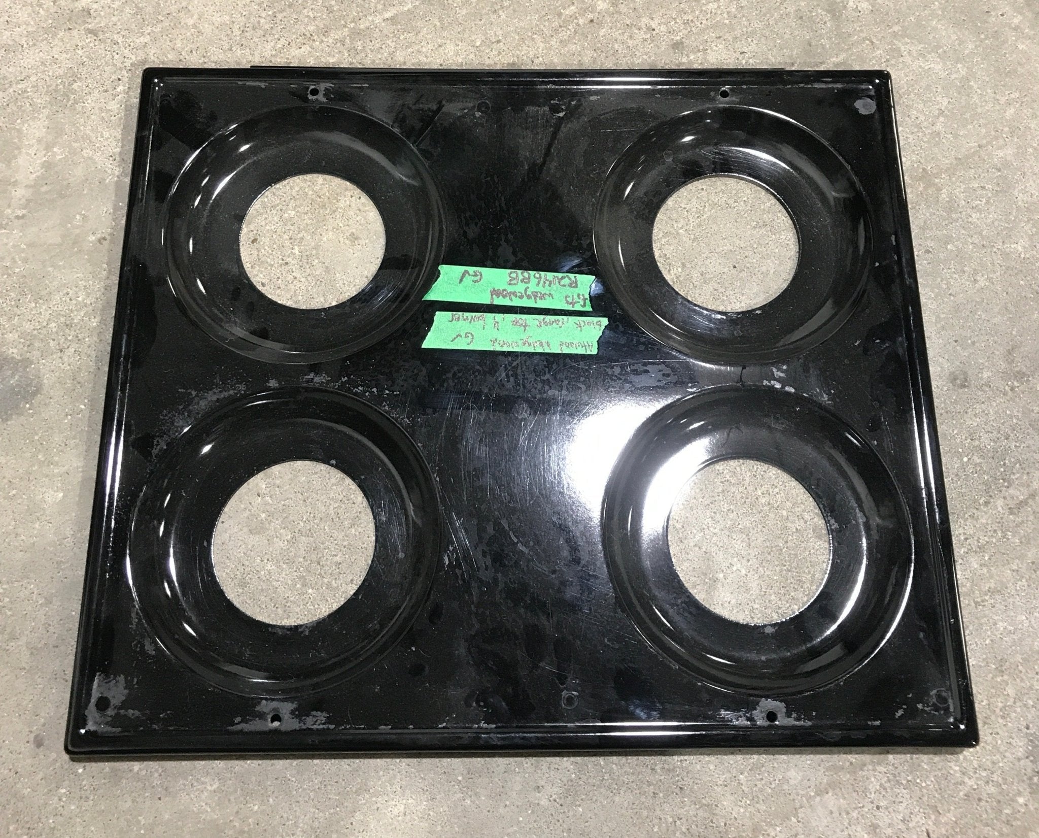 Used Atwood Wedgewood 4 - burner Main Top - Young Farts RV Parts