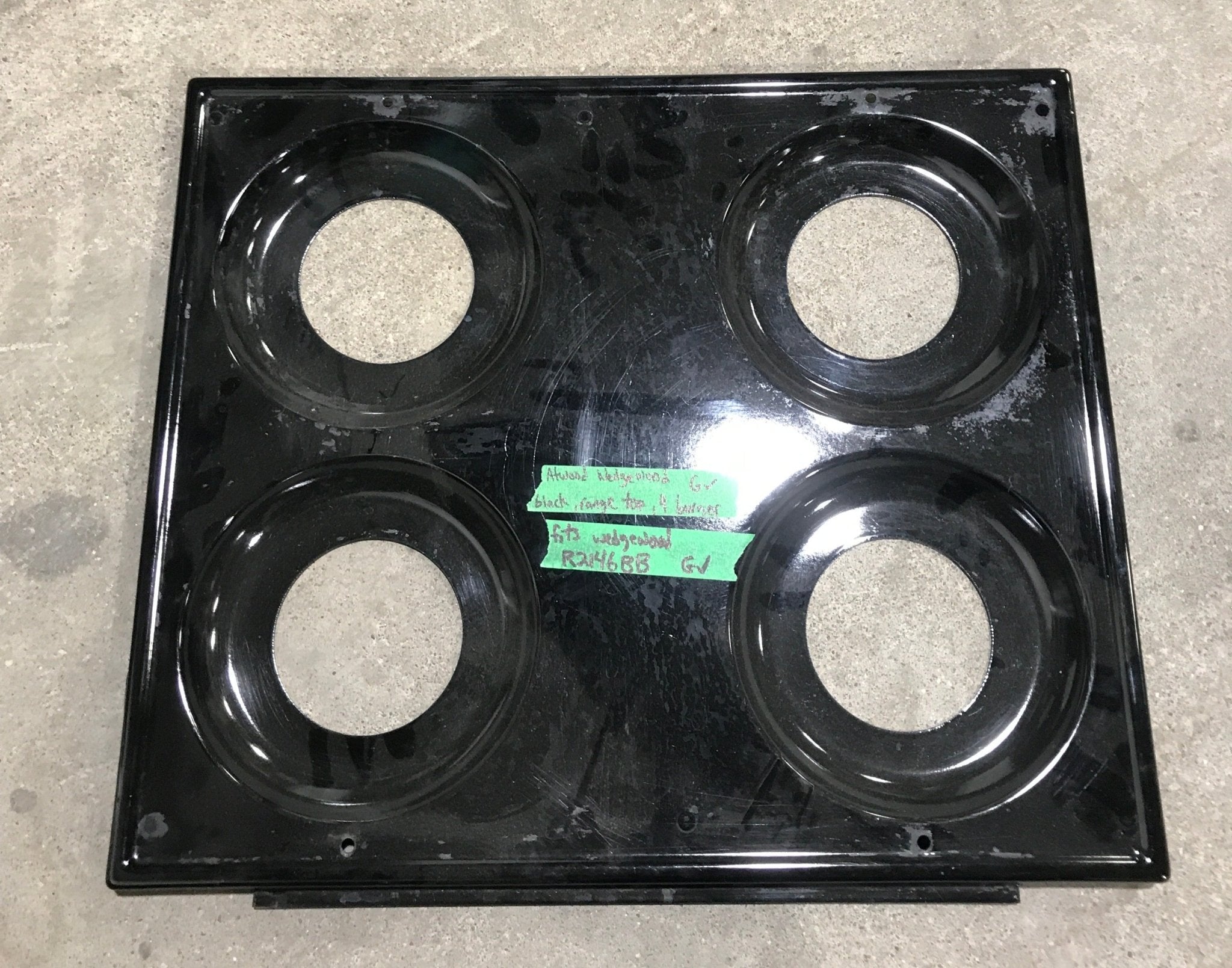 Used Atwood Wedgewood 4 - burner Main Top - Young Farts RV Parts