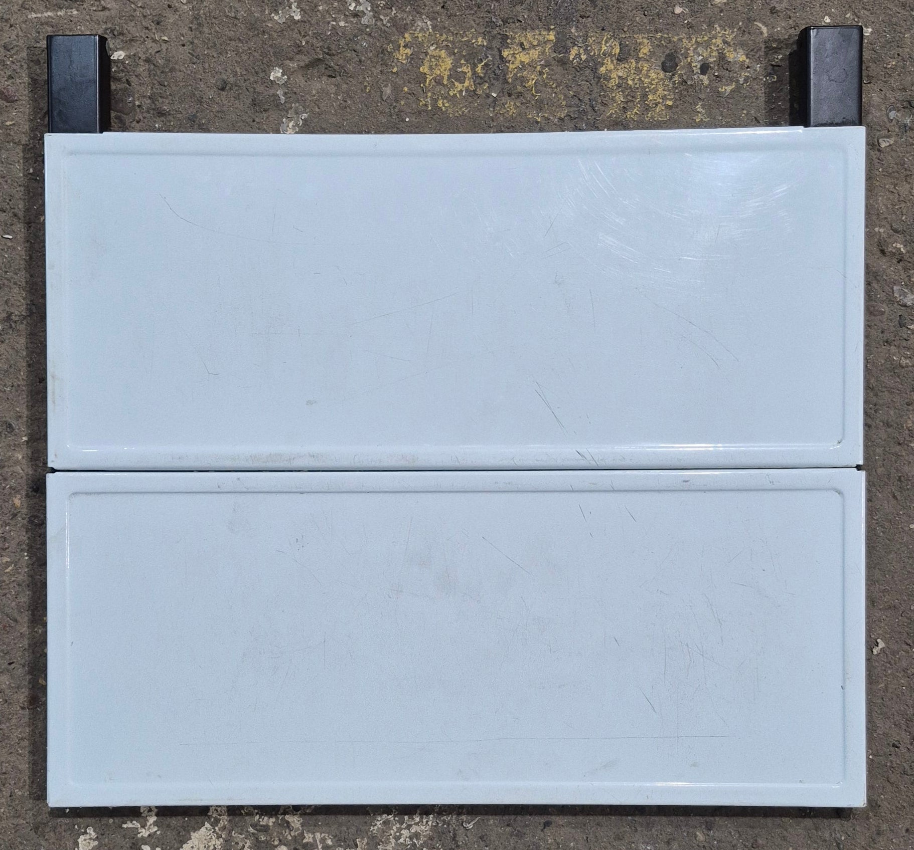 Used Atwood / Wedgewood Bi - Fold Cover for R - W1730W1 - Young Farts RV Parts