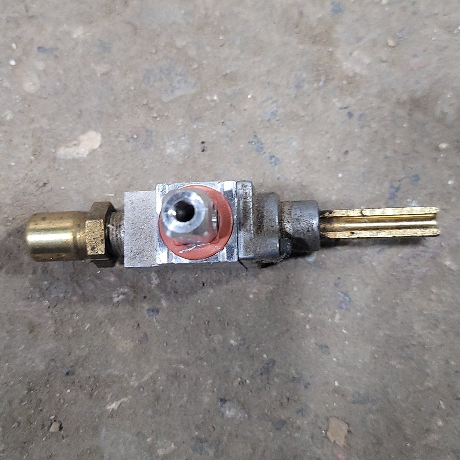 Used Atwood Wedgewood Burner Valve 6500 BTU 53200 - Young Farts RV Parts