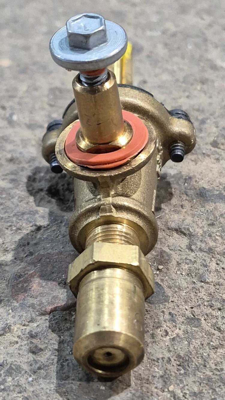 Used Atwood / Wedgewood Burner Valve, 6500 BTU, (After Serial  F11040784, Yellow) - 57213 - Young Farts RV Parts
