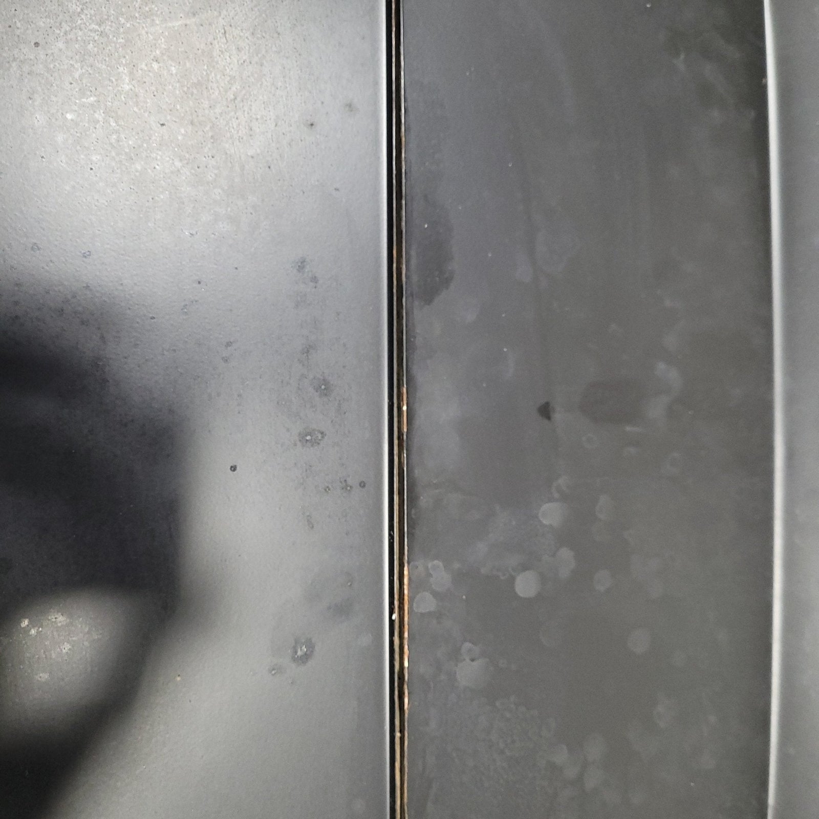 Used Atwood / Wedgewood Bi-Fold Cover, Black, UNSLOTTED - 56417